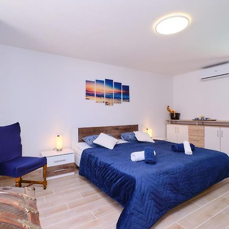 Apartment Kaleta Sveti Jakov Kültér fotó