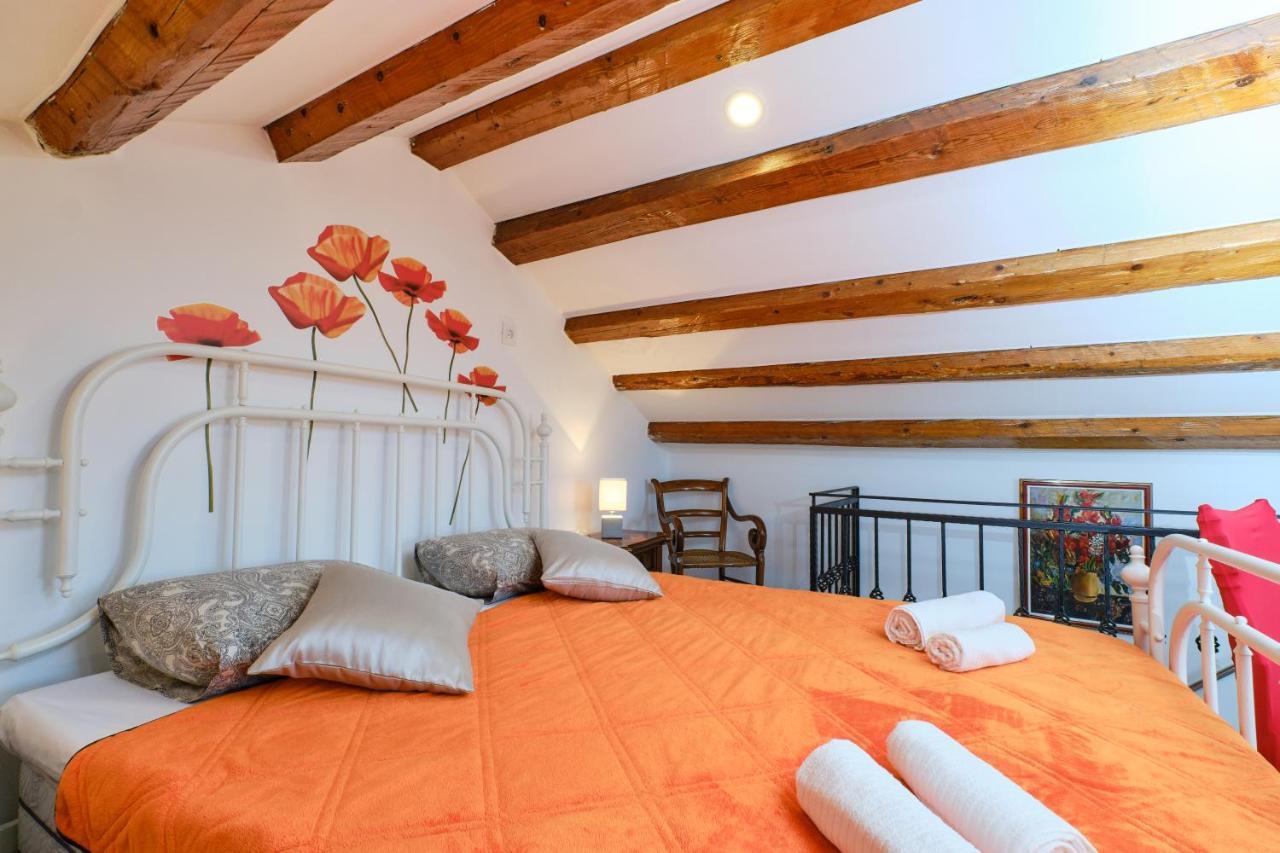Apartment Kaleta Sveti Jakov Kültér fotó